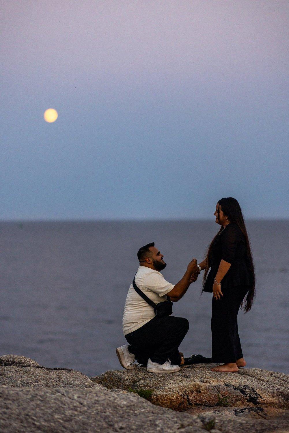 carousel-hero-element image-1