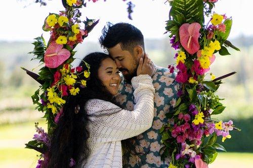 mobile - carousel-hero-element image-2