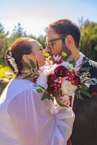 mobile - carousel-hero-element image-1